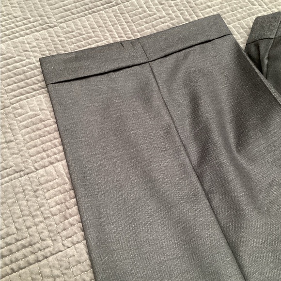 Joseph Abboud-Nordstrom mens suit, 40R/W34- inseam 29.5 inches - Picture 10 of 13